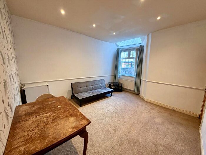 3 Bedroom Terraced House To Rent In Braemar Road, Fallowfield, M14