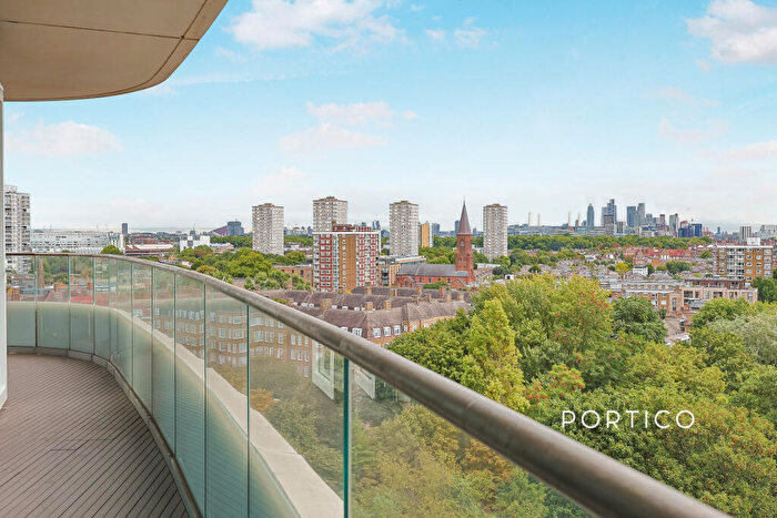 2 Bedroom Apartment To Rent In Lombard Wharf, Lombard Road, SW11