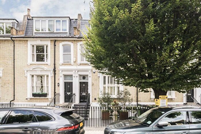 6 Bedroom Property To Rent In Walham Grove, Fulham, SW6