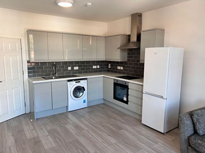 1 Bedroom Flat To Rent In High Street, London, W3