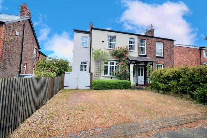 3 Bedroom Semi-Detached House For Sale In Pool Lane, Lymm, WA13