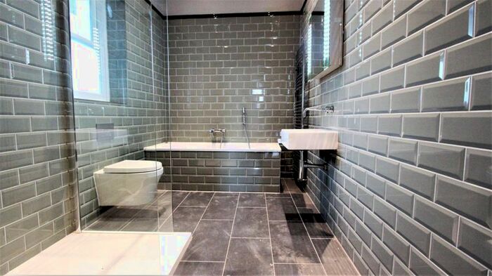 4 Bedroom Property To Rent In Pembroke Road, London, N10