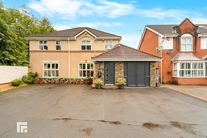 4 Bedroom Detached House For Sale In Maes Y Fioled, Morganstown, Cardiff, CF15