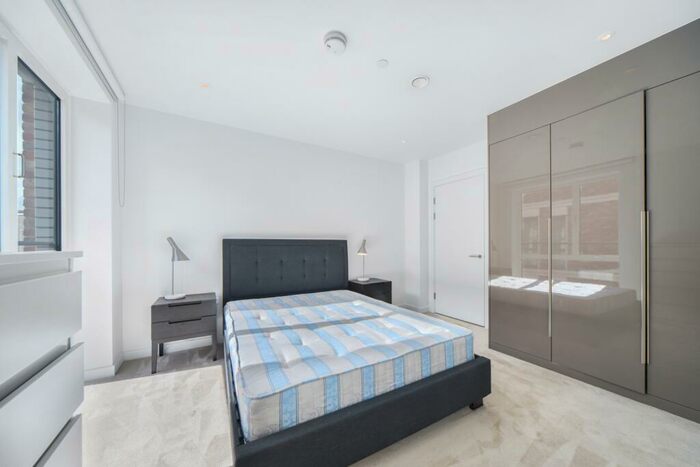 2 Bedroom Flat For Sale In Elephant Park, Sayer Street, Elephant And Castle, London, SE17