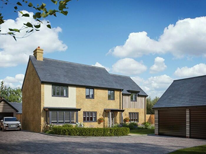4 Bedroom Detached House For Sale In Loft Grove, MK43