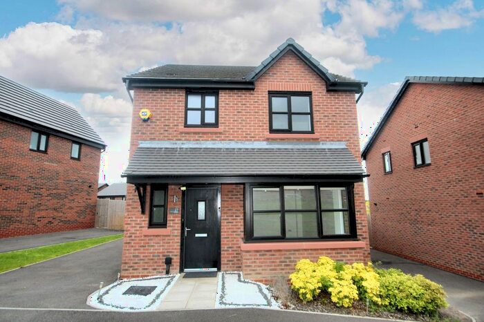 3 Bedroom Detached House To Rent In Hilldale, Ashton-In-Makerfield, WN4