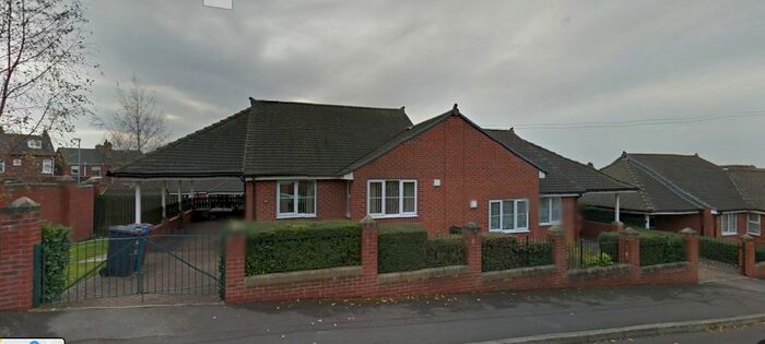 2 Bedroom Bungalow To Rent In Cooperative Street, Barnsley, S72