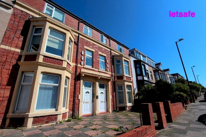 2 Bedroom Flat To Rent In Esplanade, Whitley Bay., NE26