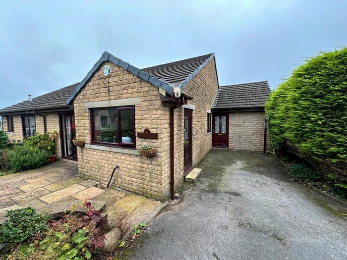 2 Bedroom Semi Detached Bungalow For Sale In Buttermere Avenue, Colne, BB8