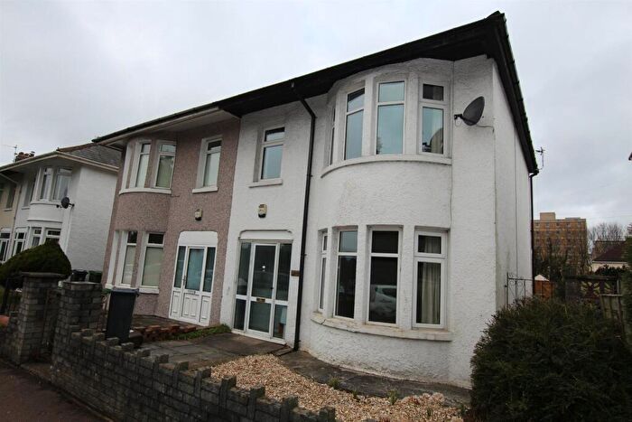 3 Bedroom End Of Terrace House To Rent In Allensbank Road, Heath, Cardiff, CF14