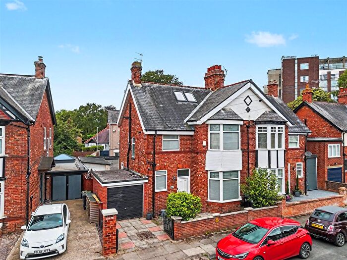 4 Bedroom Semi-Detached House For Sale In West Crescent, Darlington, DL3