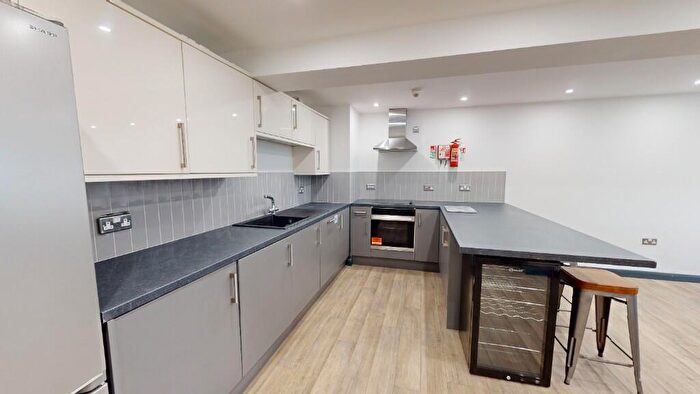 6 Bedroom Apartment To Rent In Stepney Lane, Newcastle Upon Tyne, NE1