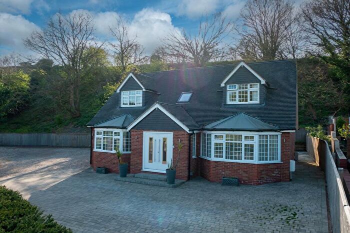 3 Bedroom Detached House For Sale In Chester Road South, Kidderminster, DY10