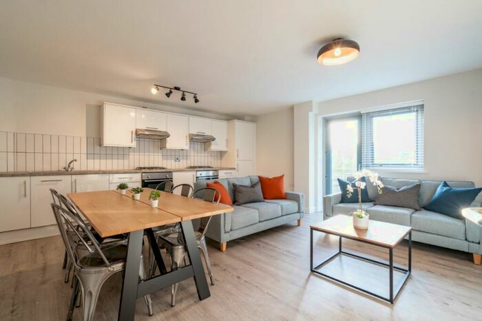 6 Bedroom Flat To Rent In Falconar Street, Newcastle, NE2