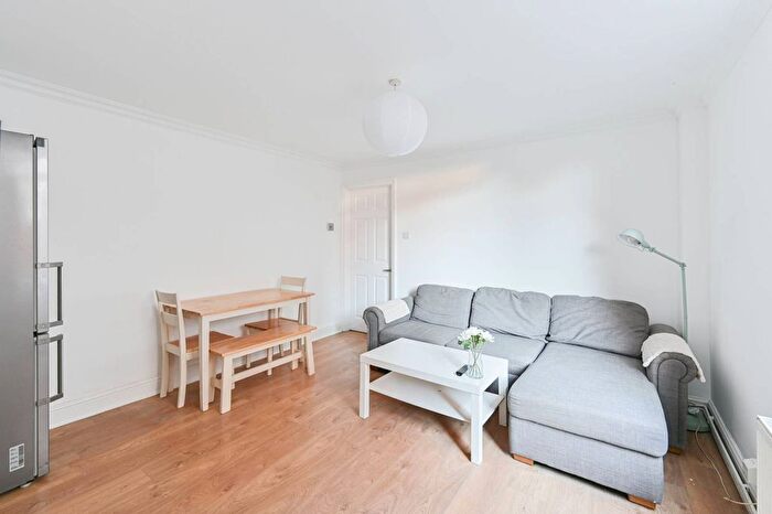 1 Bedroom Flat For Sale In Grenfell Road, Mitcham, CR4