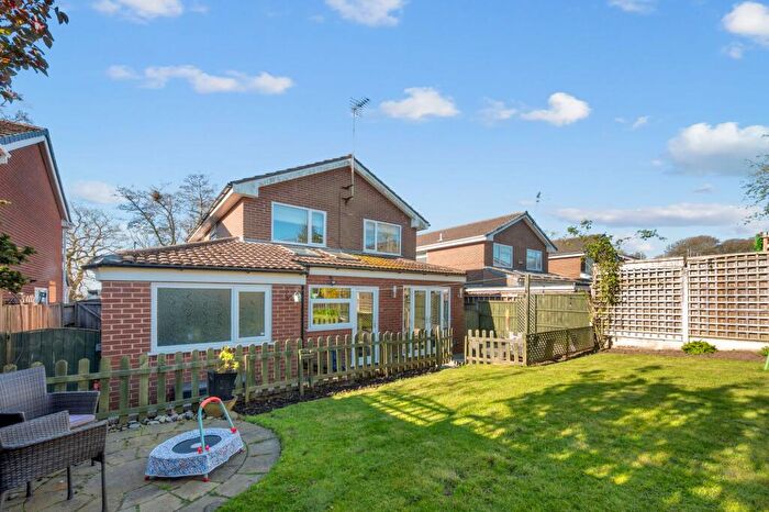 4 Bedroom Detached House For Sale In Jackson Close, Rainhill, L35