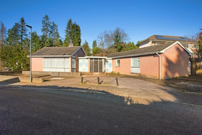 4 Bedroom House To Rent In Fallowfield Stanmore, HA7