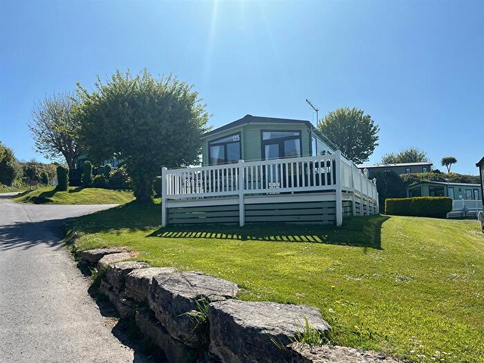 2 Bedroom Park Home For Sale In Priests Way, Swanage, BH19