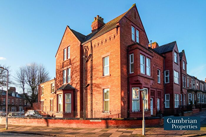 8 Bedroom End Of Terrace House For Sale In Warwick Road, Carlisle, CA1