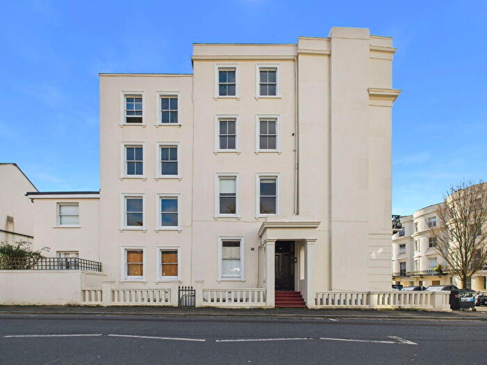 1 Bedroom Flat For Sale In Lansdowne Place, Hove, BN3