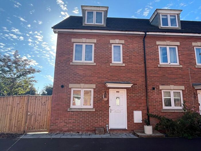 4 Bedroom End Of Terrace House For Sale In Norris Road, Hilperton, BA14