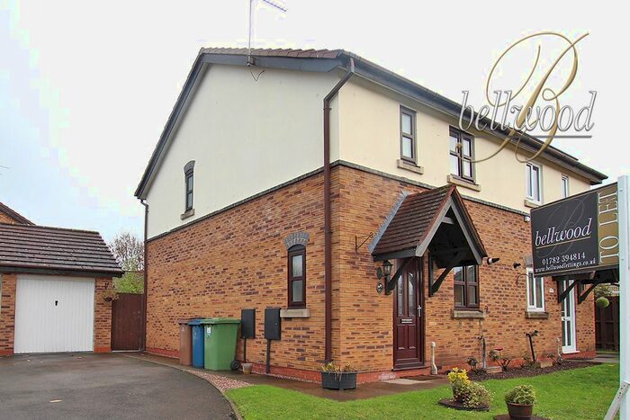 3 Bedroom Semi-Detached House To Rent In Simeon Way, Stone, ST15