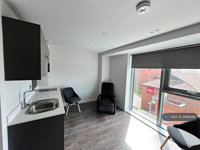 1 Bedroom Flat To Rent In Park Lane, Liverpool, L1