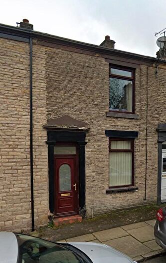 2 Bedroom Terraced House To Rent In Thomas Street, Oldham, OL4