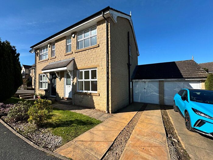 3 Bedroom Semi Detached House To Rent In Kenyon Bank, Denby Dale, HD8