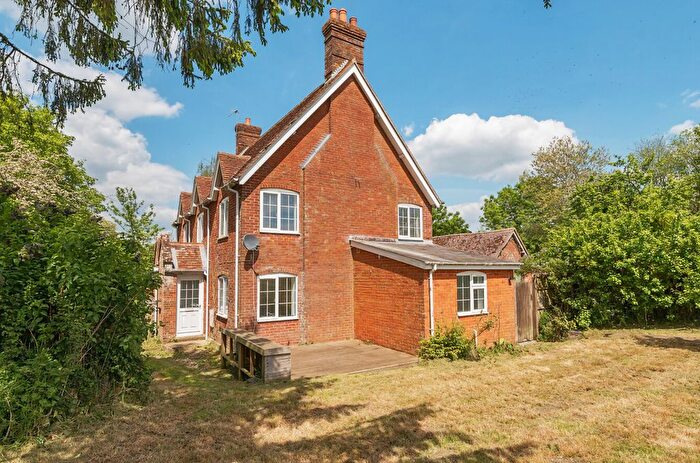 3 Bedroom Semi-Detached House For Sale In Hale, Fordingbridge, Hampshire, SP6