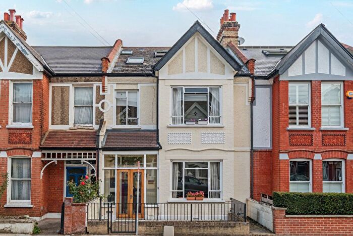 4 Bedroom Terraced House For Sale In Ribblesdale Road, Furzedown, London, SW16
