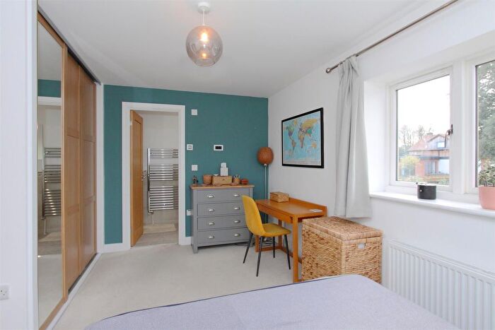 3 Bedroom End Of Terrace House For Sale In High Street, Broughton, Stockbridge, SO20