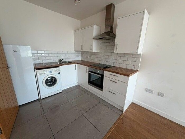 1 Bedroom Flat To Rent In Oxford Street, Kidderminster, DY10