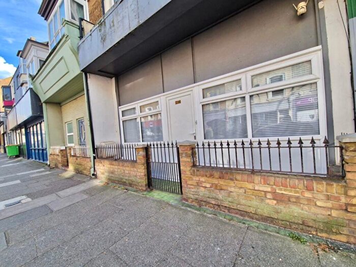 2 Bedroom Maisonette To Rent In Northdown Road, Margate, Kent, CT9