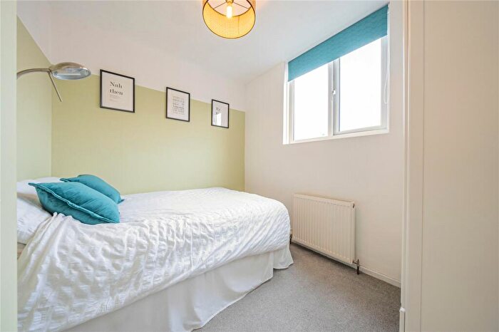 3 Bedroom Terraced House For Sale In Monk Bridge Grove, Leeds, West Yorkshire, LS6