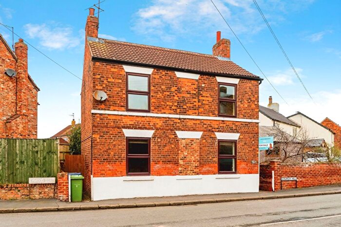 4 Bedroom Detached House For Sale In Church Hill, Wistow, YO8