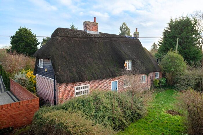 3 Bedroom Cottage For Sale In Saddlers Hill, Goodnestone, CT3