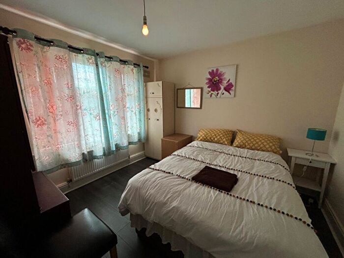 4 Bedroom House To Rent In Massey Road, Sale, M33