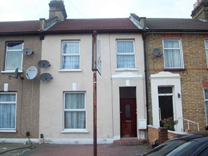 1 Bedroom Flat To Rent In Grange Road, Ilford, London, IG1