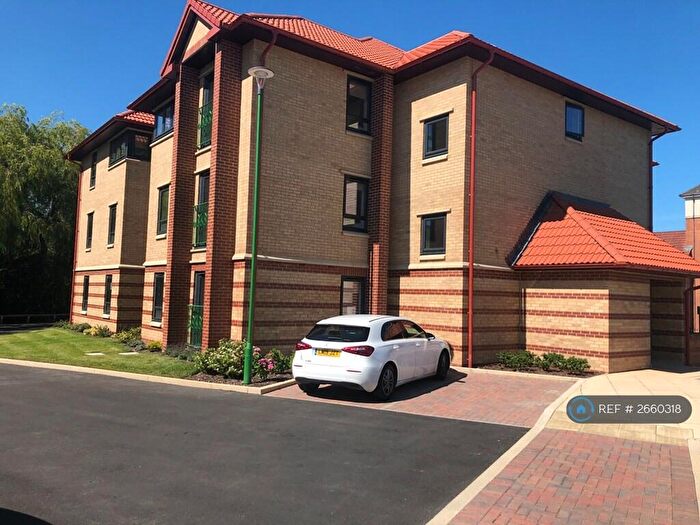 2 Bedroom Flat To Rent In Catcastle Court, Darlington, DL2