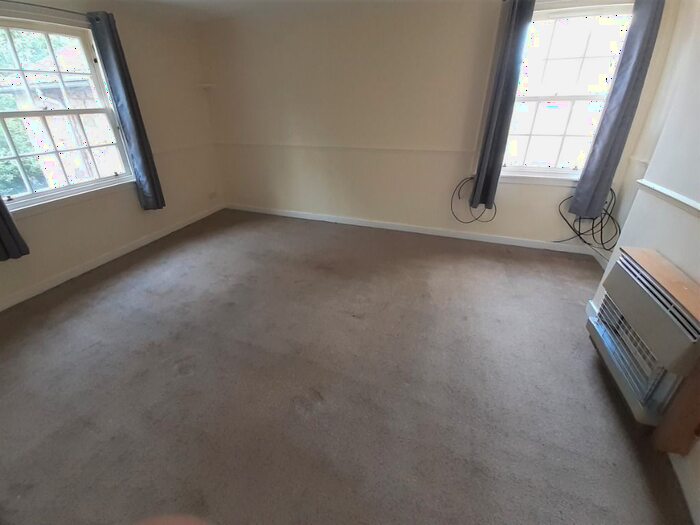 2 Bedroom Flat To Rent In Hardgate, Haddington, East Lothian, EH41