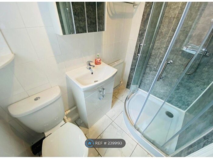 1 Bedroom Flat To Rent In Stockport Road, Marple, Stockport, SK6