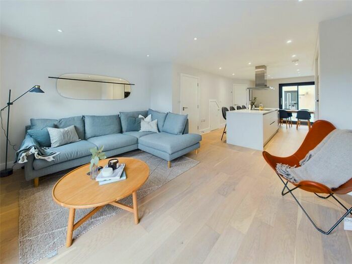 2 Bedroom End Of Terrace House For Sale In Harlyn Bay, Cornwall, PL28