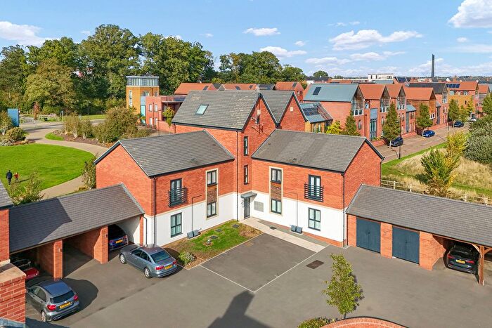 2 Bedroom Flat For Sale In Conquerors Way, Northampton, NN5