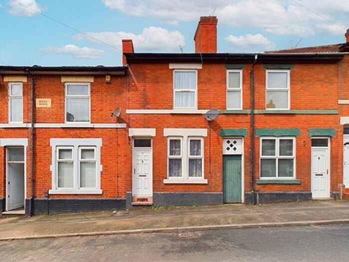 2 Bedroom House To Rent In Peach Street, Derby, DE22