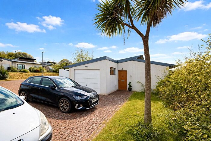 2 Bedroom Bungalow For Sale In Brimblecombe Drive, Yelland, Barnstaple, Devon, EX31