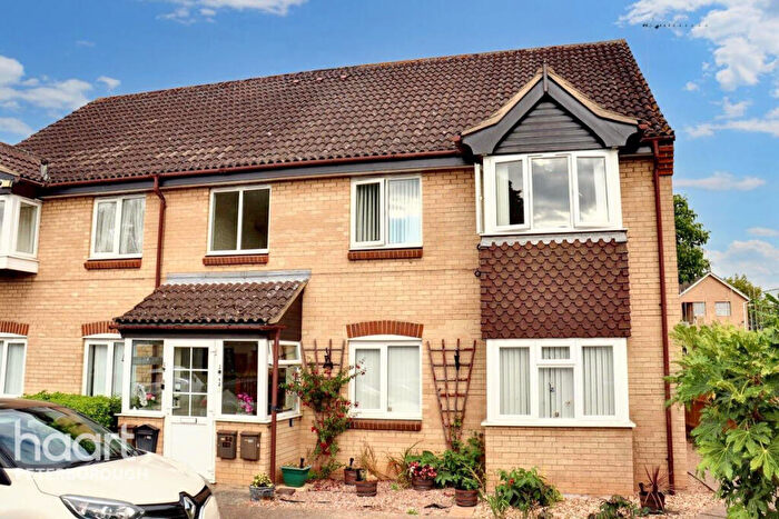 2 Bedroom Retirement Property For Sale In Kimbolton Court, Peterborough, PE1
