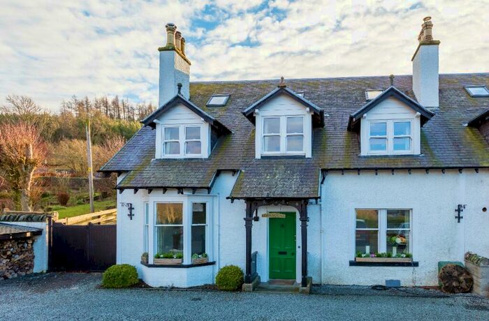 4 Bedroom Semi-Detached House To Rent In Edderston Road, Peebles, EH45