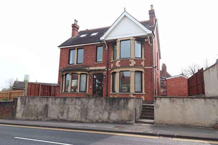 1 Bedroom Apartment To Rent In Cheltenham Road, Gloucester, GL2