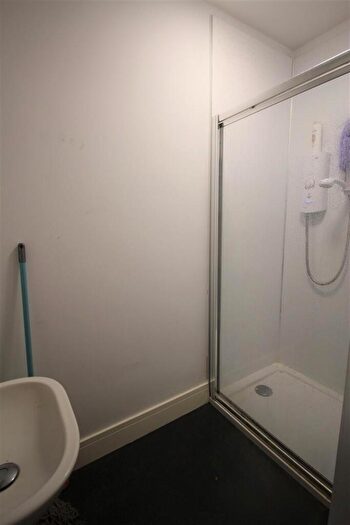 1 Bedroom Private Hall To Rent In St Michaels Road, Portsmouth, Hants, PO1